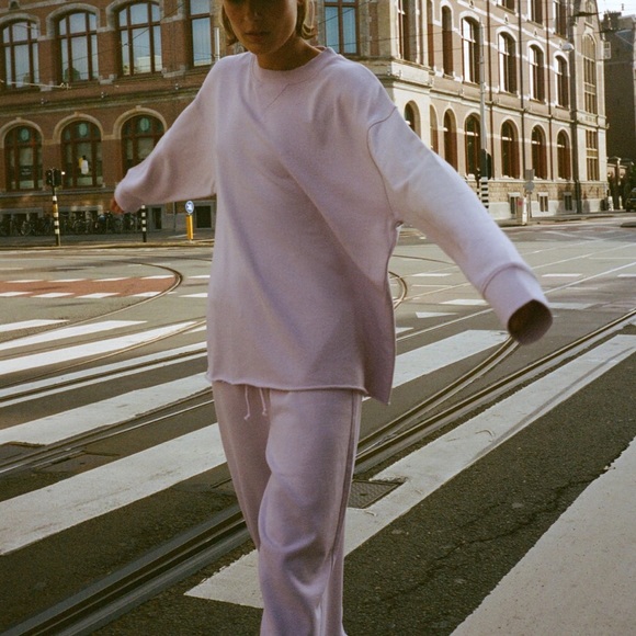 ZARA matching sweatsuit - Picture 10 of 10